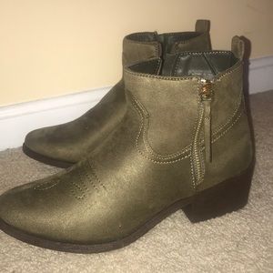 Army Green Chelsea boots
